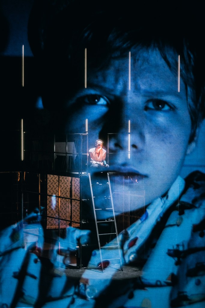 frequenzen_riegler-ostanek_c-lupi-spuma_070